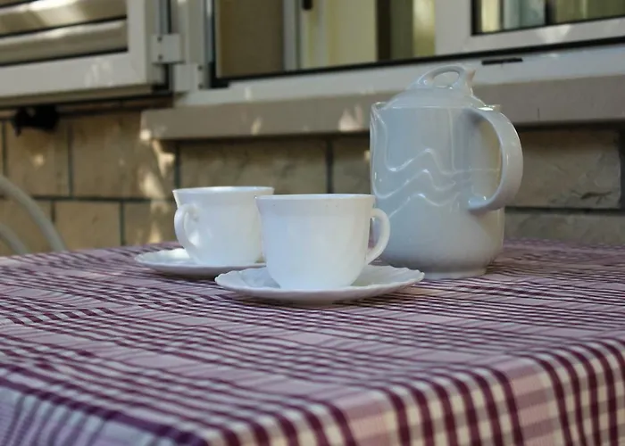 Apartment Pino Makarska