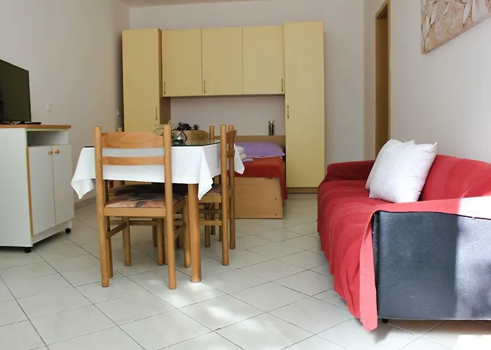 Pino Apartament Makarska