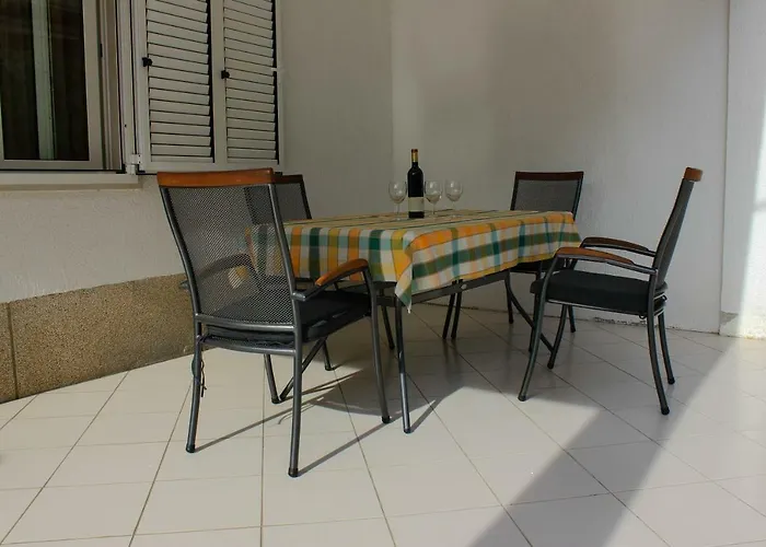 Apartament Pino *
