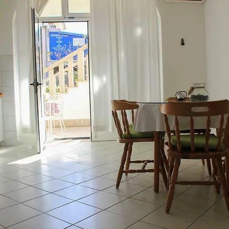 Apartamento Pino Makarska
